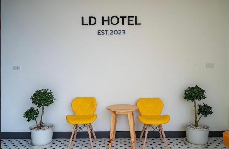 แอ่ว-ดีld Hotel&Residences Ngao Exterior foto
